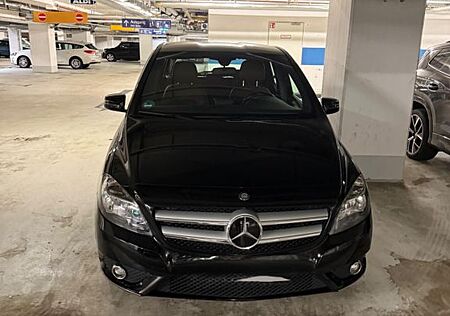 Mercedes-Benz B 200 CDI -