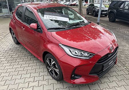 Toyota Yaris Hybrid 5-Türer 116 1.5 VVT-i Team D