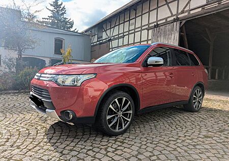 Mitsubishi Outlander gebraucht kaufen Mitsubishi Outlander 2.2 DI-D Klassik Kollektion+ Autom...