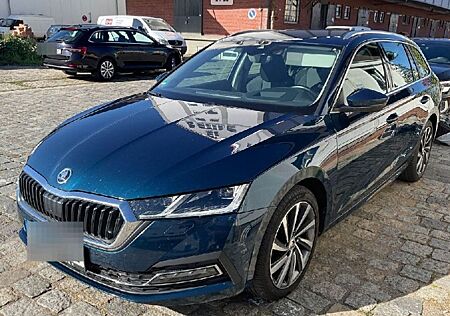 Skoda Octavia 2.0 TDI DSG Style/Matrix/HUD/13700netto