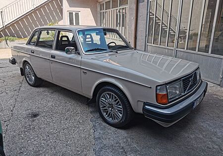 Volvo 244 GL*1980*PERFECT CONDITION*Registered 06/2026