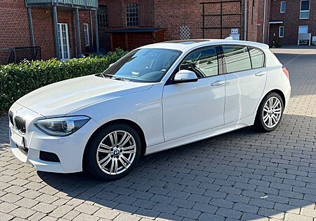 BMW 116i Sport Line Sport Line