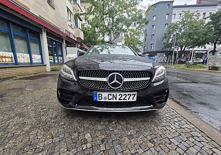 Mercedes-Benz C 200 4MATIC AMG Line