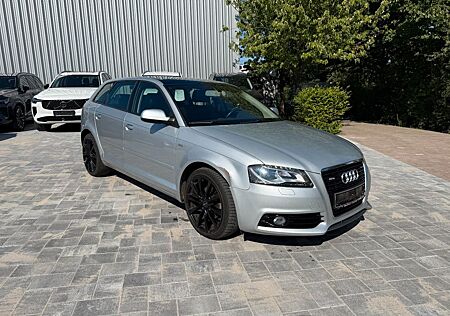 Audi A3 SPORTBACK 1.4 TFSI AMBITION+S-LINE+PDC+PANO++