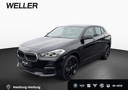 BMW X2 sDrive 20iA Navi,LED,Sportsi,AHK,Parkass,SHZ