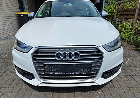 Audi A1 1.0 TFSI ultra -