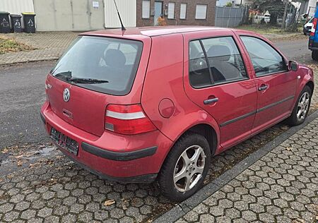 VW Golf Volkswagen 1.4 Basis