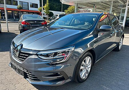 Renault Megane IV Business Edition, 1.Hd.,TÜV+ServiceNeu
