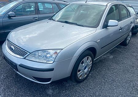 Ford Mondeo 2.0 Ghia