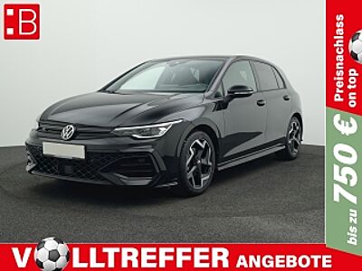 Volkswagen Golf 8 1.5 eTSI DSG R-Line BLACK STYLE AHK LED+
