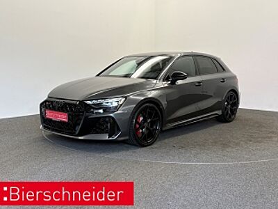 Audi RS3 Sportback PANO HEADUP SONOS SPORTAGA 280KMH NAVI LEDER KEYLESS PDC+KAMERA