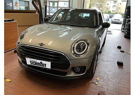 Mini Cooper D Cooper (F54)