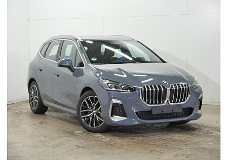 BMW 220i