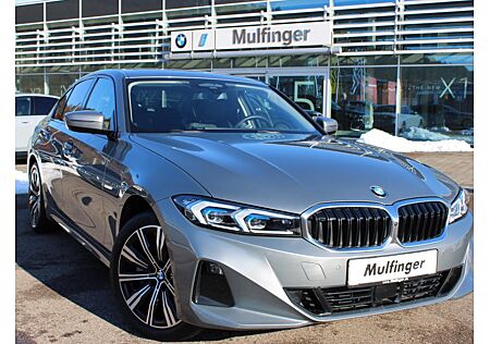 BMW 330i xDrive Limousine