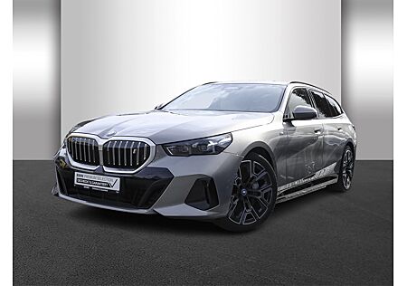 BMW i5 eDrive40 Touring