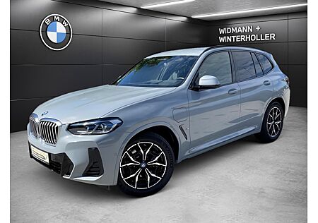 BMW X3 xDrive30e