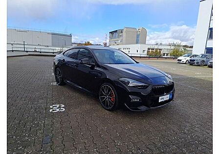 BMW 1er M Coupé 220i xDrive Gran Coupé