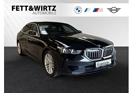 BMW i5 EDRIVE40