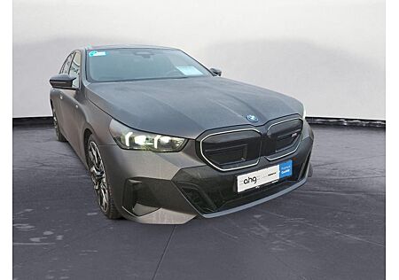 BMW X5 M60 i5 M60 xDrive Limousine