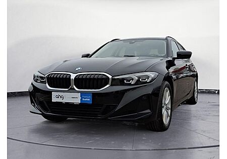 BMW 320i Touring