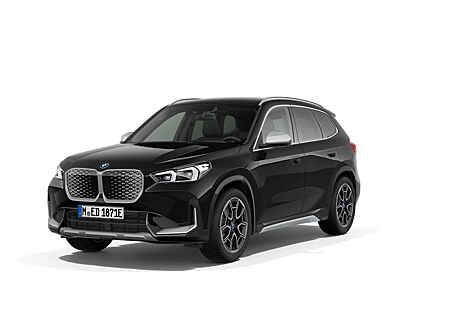 BMW iX1 xDrive30