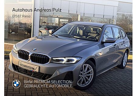 BMW 318i Tour.