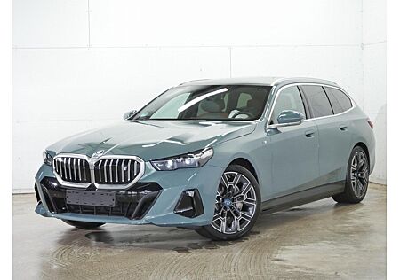 BMW i5 eDrive40 Touring