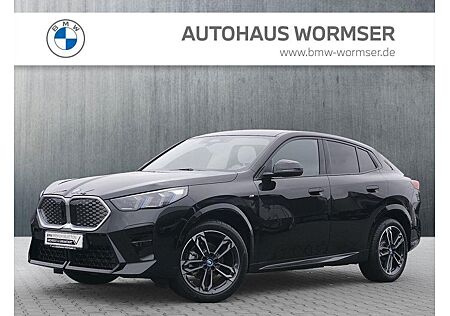 BMW iX2 eDrive20