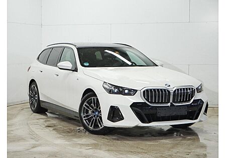 BMW i5 eDrive40 Touring (G61)