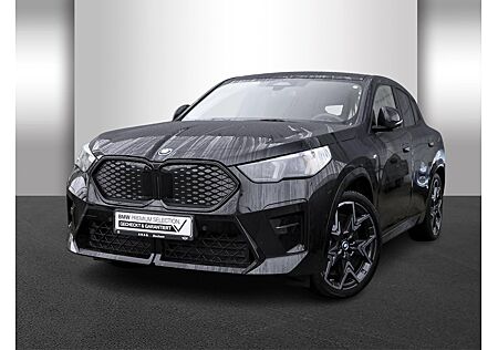 BMW iX2 xDrive30
