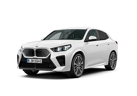 BMW iX2 xDrive30 (U10)