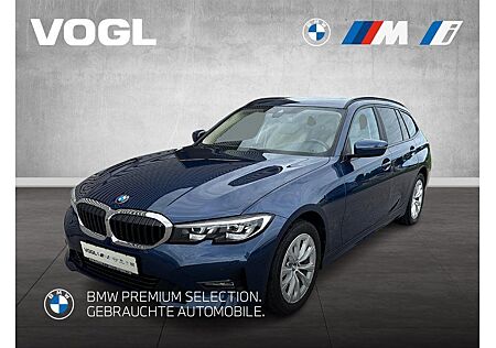 BMW 320i Touring