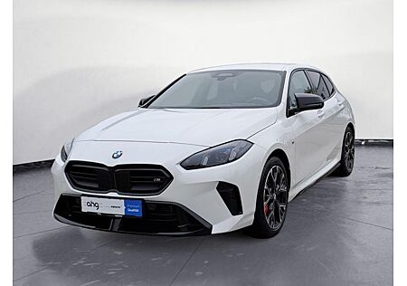 BMW M135 xDrive