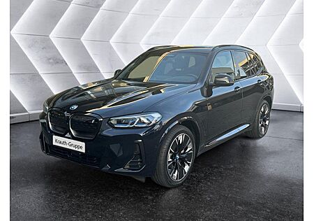 BMW iX3 M SPORT