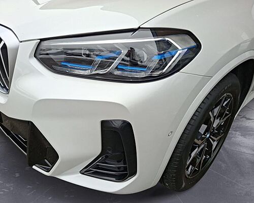 BMW X3 xDrive30i