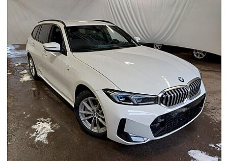 BMW 330i xDrive Touring