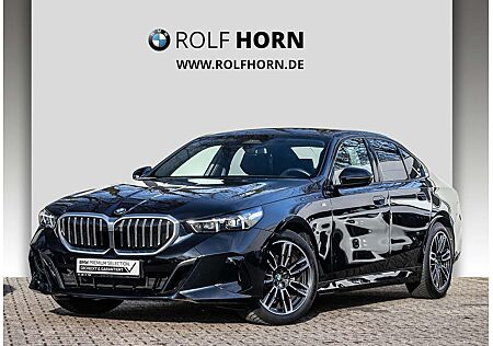 BMW 520I