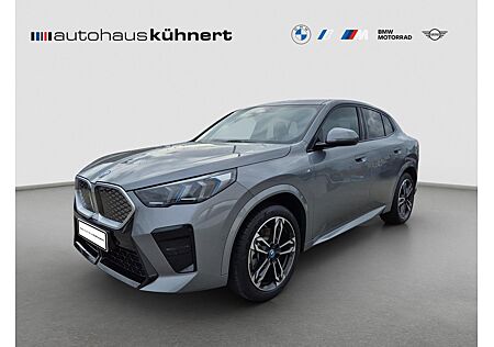 BMW iX2 xDrive30