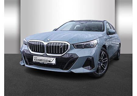 BMW i5 eDrive40