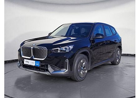 BMW iX1 xDrive30