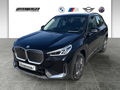 BMW iX1 xDrive30