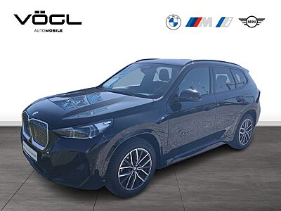 BMW iX1 xDrive30