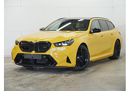 BMW M5 Touring (G99)