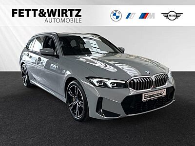 BMW 330i xDrive Touring