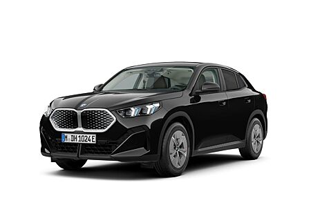 BMW iX2 xDrive30