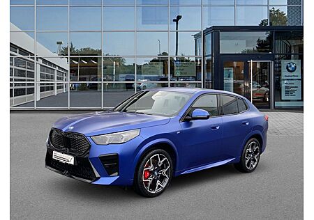 BMW iX2 xDrive30