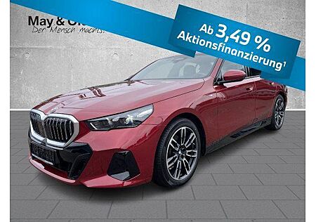 BMW 520I