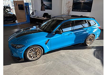 BMW M3 CS Touring
