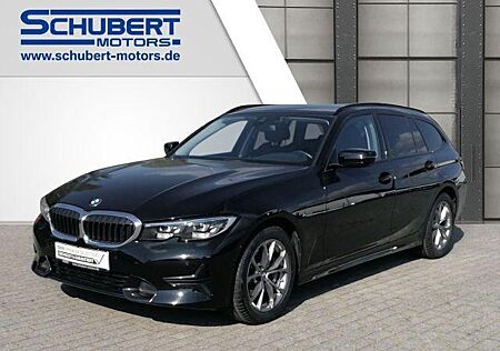BMW 330i Touring