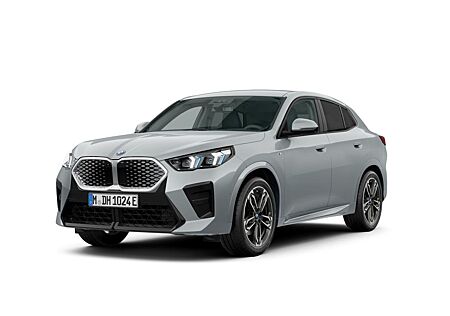 BMW iX2 xDrive30 (U10)